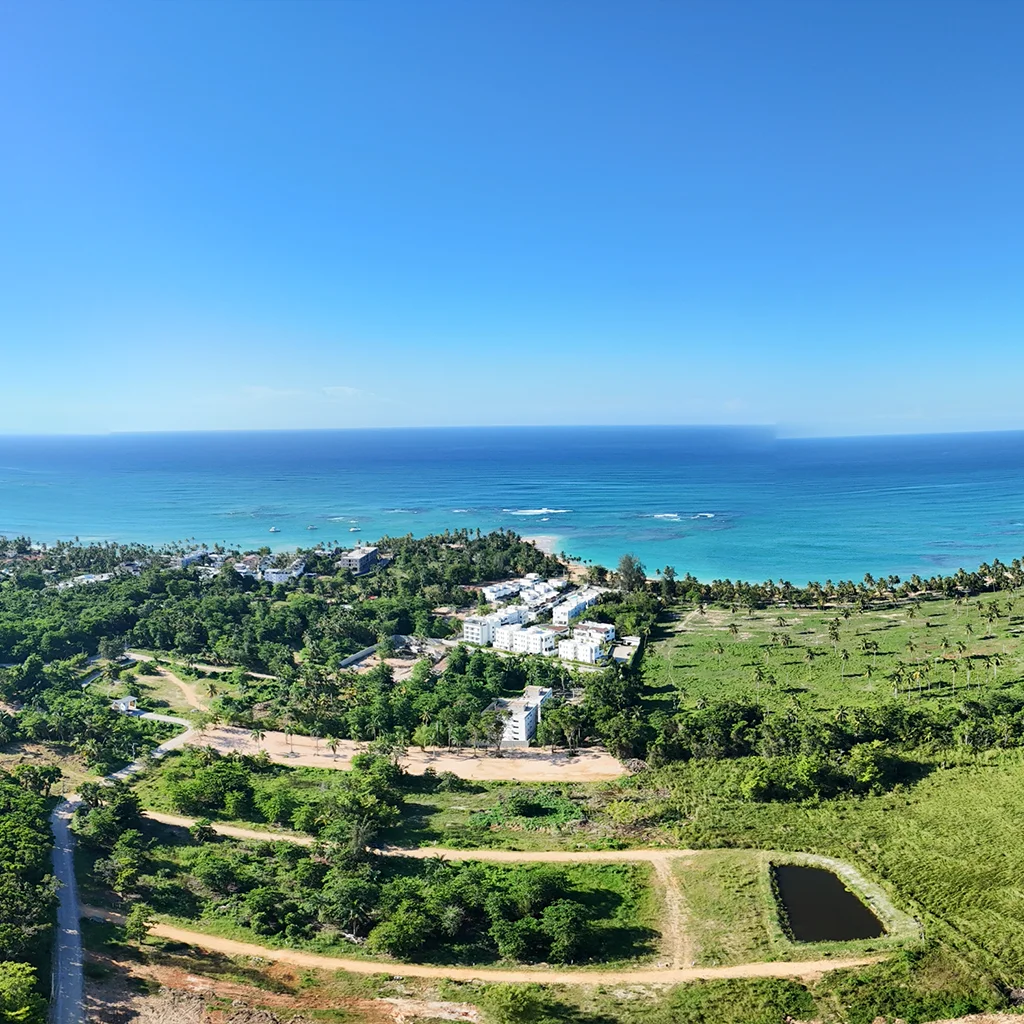 Las Arenas Residences